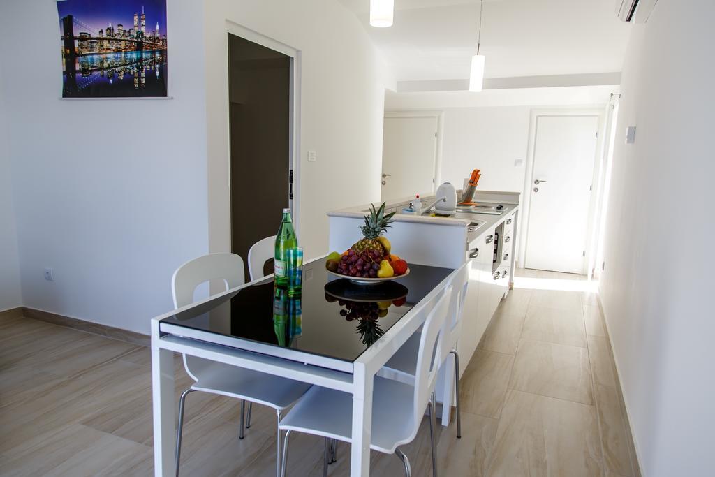 Nemira Sunny Apartments Omiš Oda fotoğraf